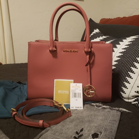 Michael Kors Handbags - 💋SOLD💋 Tulip Michael Kors Large Satchel